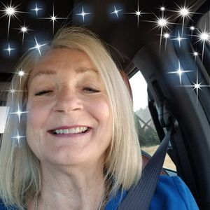 Meet your Posher, Debby